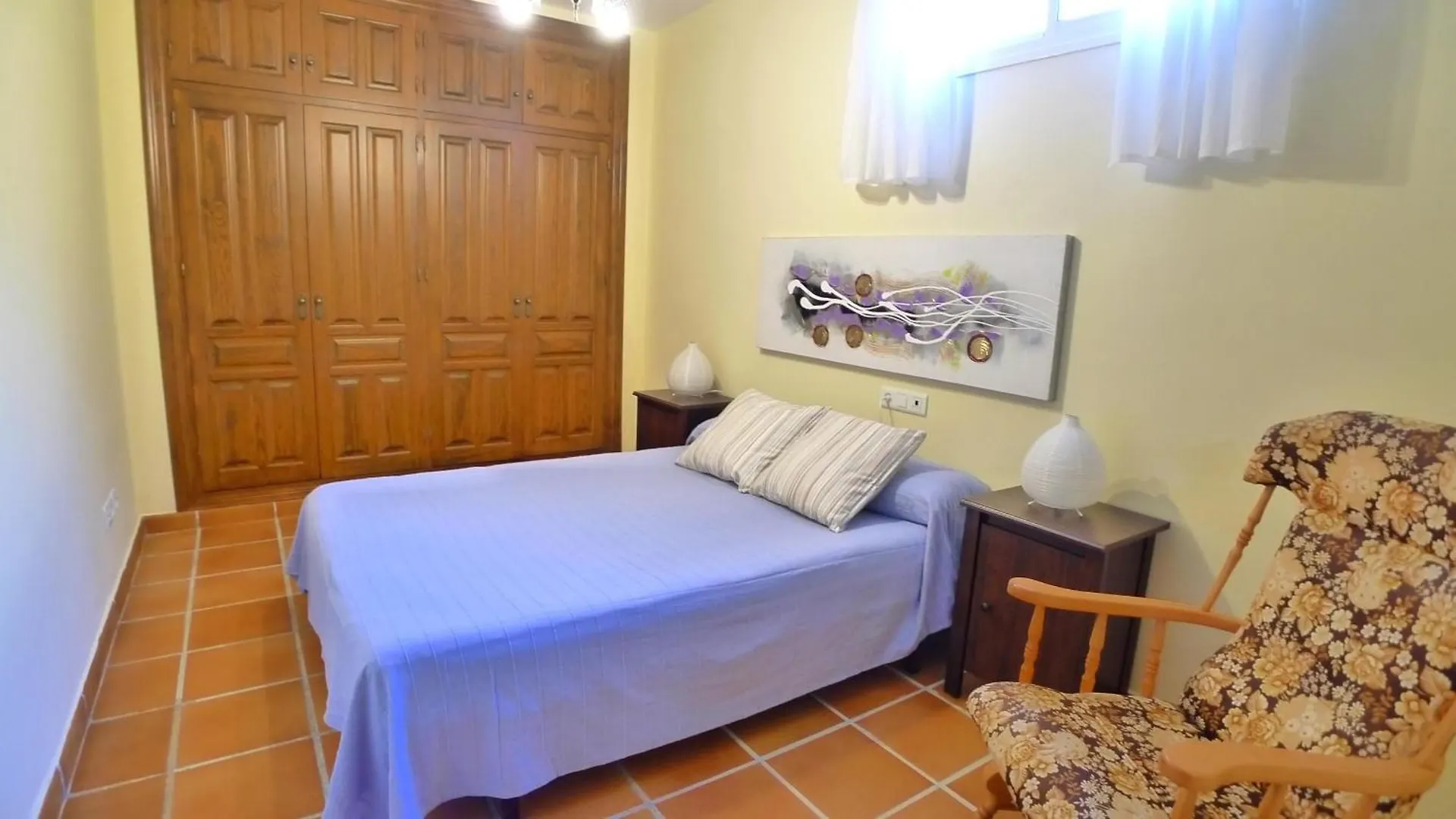 R1044 - Villa Karina Nerja