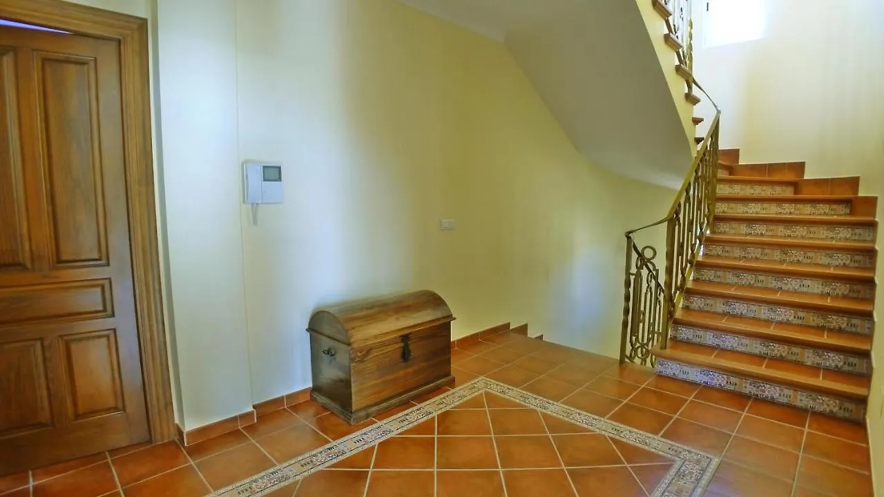 R1044 - Villa Karina Nerja 0*,  Spain