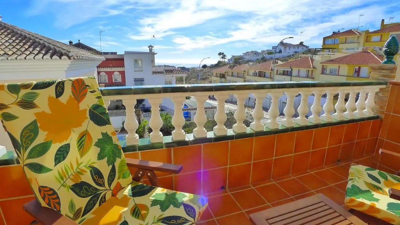 R1044 - Villa Karina Nerja