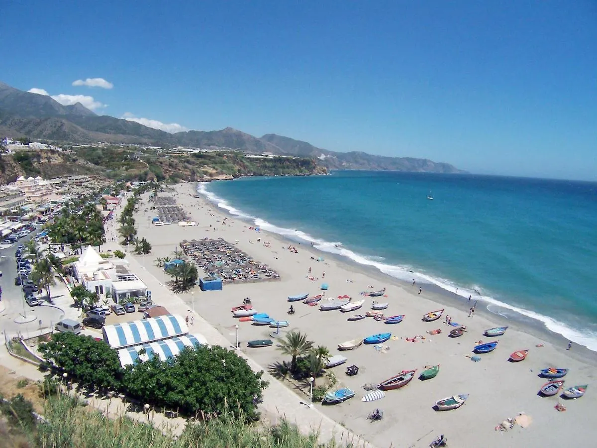R1044 - Villa Karina Nerja Spain