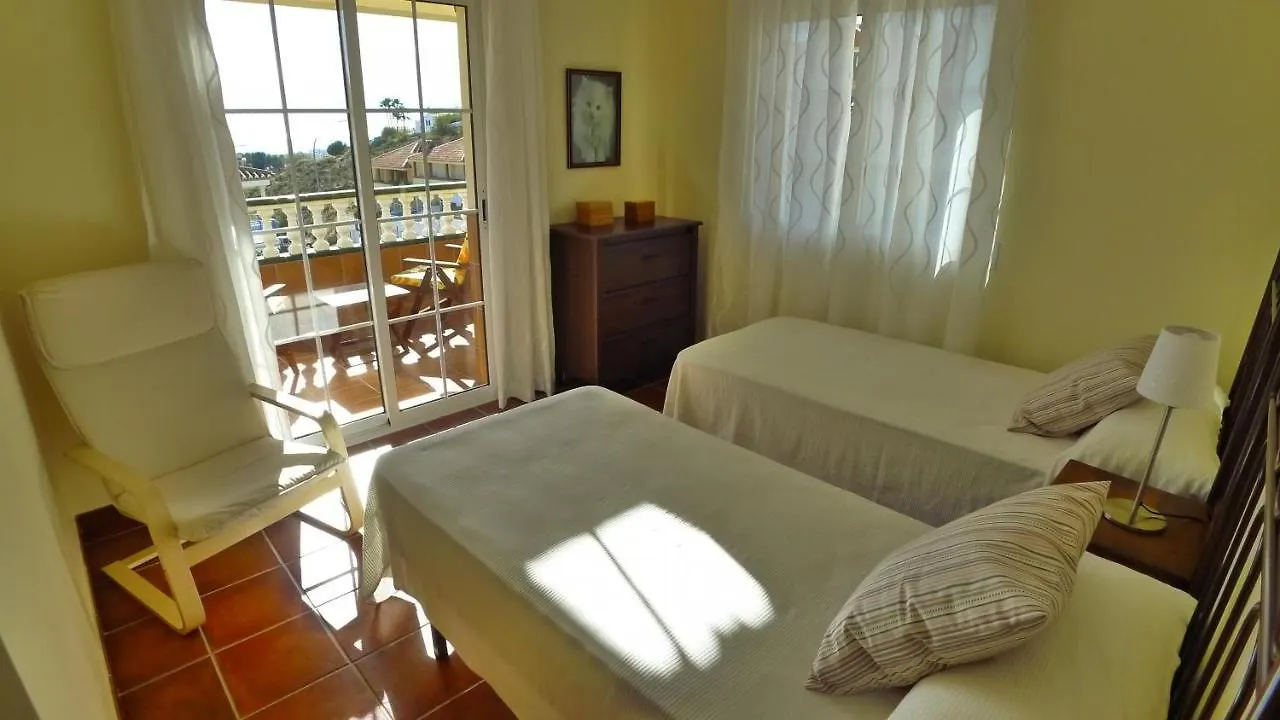 R1044 - Villa Karina Nerja